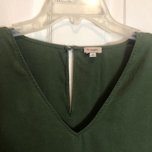 Cremieux Ruffle Short Sleeves with V-Neck Dress. Size Small - Picture 5 of 9